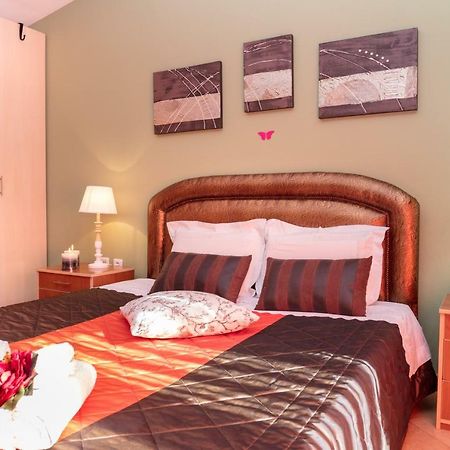 Maisonette Stefanie Limenas  Luaran gambar